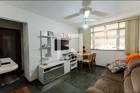Sala de apartamento à venda com 2 quartos, 75m² em Icaraí, Niterói