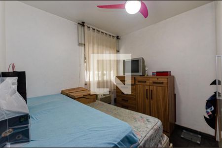 Quarto de apartamento à venda com 2 quartos, 75m² em Icaraí, Niterói
