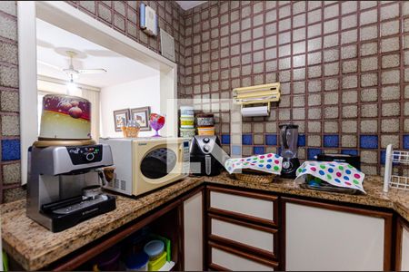 Apartamento à venda com 75m², 2 quartos e 1 vagaCozinha