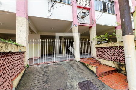 Apartamento à venda com 75m², 2 quartos e 1 vagaEntrada