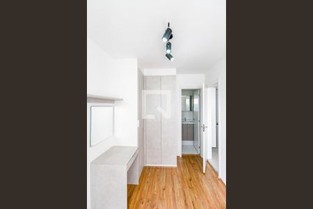 Quarto de apartamento à venda com 1 quarto, 28m² em Jardim Caravelas, São Paulo