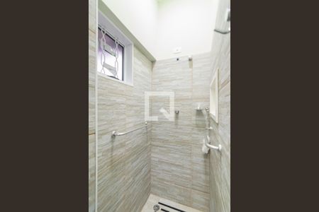 Banheiro da Suite de casa à venda com 3 quartos, 180m² em Jardim Cristiane, Santo André