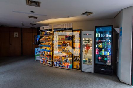 Apartamento à venda com 37m², 1 quarto e 1 vagaMercado