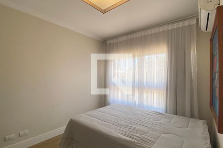 Casa de condomínio à venda com 450m², 4 quartos e 4 vagasSuíte 4