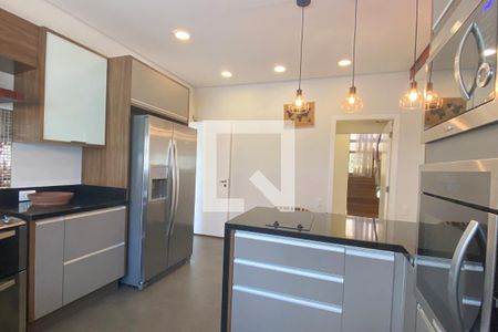 Casa de condomínio à venda com 450m², 4 quartos e 4 vagasCozinha