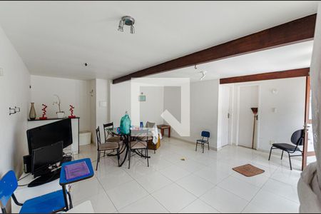 Apartamento à venda com 180m², 3 quartos e 1 vagaSala Cobertura