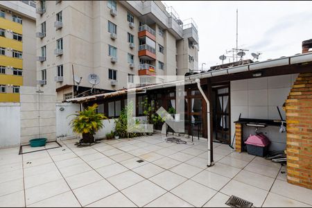 Apartamento à venda com 180m², 3 quartos e 1 vagaCobertura