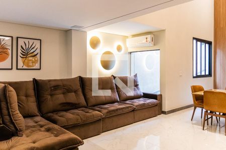 Sala de casa de condomínio à venda com 6 quartos, 550m² em Paquetá, Belo Horizonte