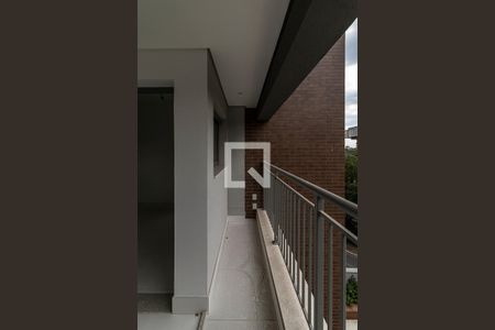 Apartamento à venda com 244m², 4 quartos e 3 vagas Apartamento à venda com 244m², 4 quartos e 3 vagasÁrea de serviço