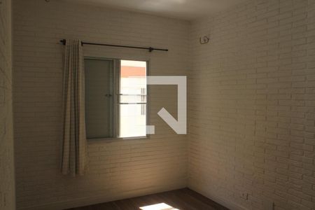 Quarto 2 de apartamento para alugar com 2 quartos, 53m² em Interlagos, São Paulo
