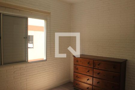 Quarto 1 de apartamento para alugar com 2 quartos, 53m² em Interlagos, São Paulo