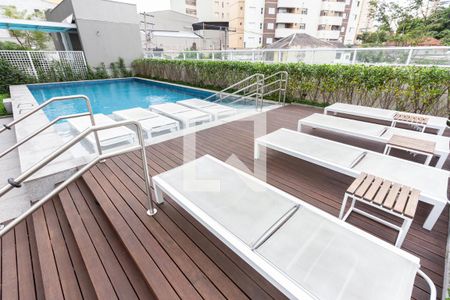 Piscina de kitnet/studio para alugar com 1 quarto, 32m² em Perdizes, São Paulo