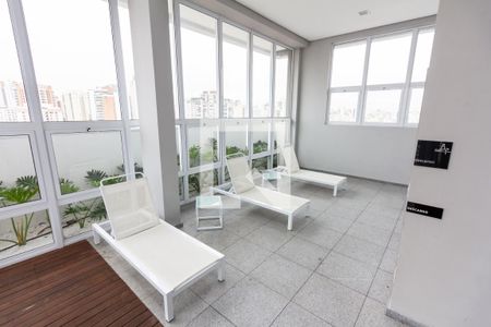 Studio para alugar com 32m², 1 quarto e 1 vaga Studio para alugar com 32m², 1 quarto e 1 vagaSolário