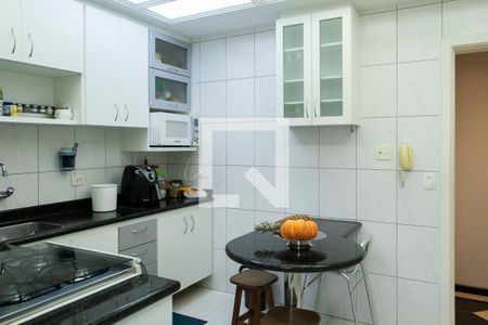 Cozinha de apartamento para alugar com 3 quartos, 110m² em Jardim São Paulo(zona Norte), São Paulo