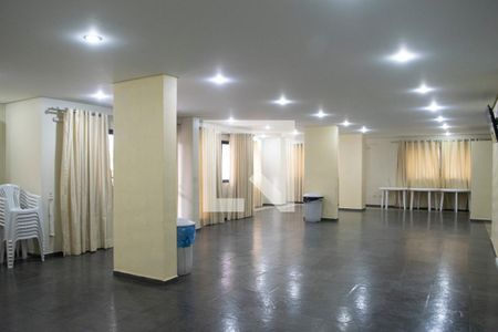 Apartamento para alugar com 110m², 3 quartos e 2 vagas Apartamento para alugar com 110m², 3 quartos e 2 vagasÁrea comum - Salão de festas