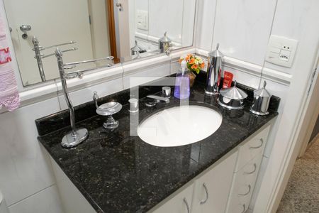Apartamento para alugar com 110m², 3 quartos e 2 vagas Apartamento para alugar com 110m², 3 quartos e 2 vagasBanheiro