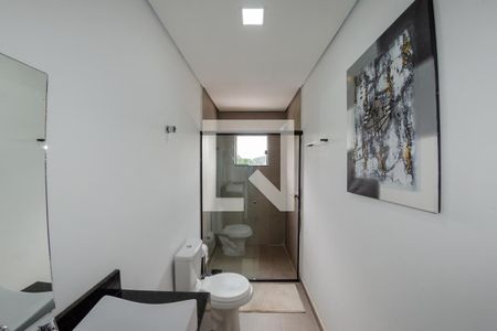 Casa para alugar com 300m², 4 quartos e 2 vagasBanheiro da suíte