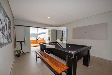 Casa para alugar com 300m², 4 quartos e 2 vagas Casa para alugar com 300m², 4 quartos e 2 vagasSala de jogos