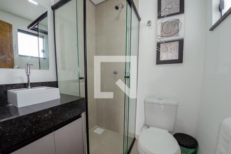 Casa para alugar com 300m², 4 quartos e 2 vagasBanheiro social