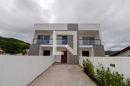 Casa para alugar com 300m², 4 quartos e 2 vagasFachada