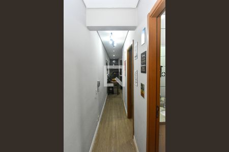 Apartamento para alugar com 67m², 2 quartos e 1 vagaCorredor