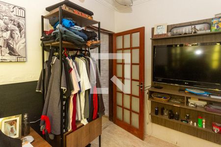 Casa à venda com 140m², 2 quartos e 1 vagaQuarto