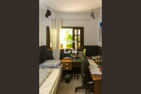 Casa à venda com 140m², 2 quartos e 1 vagaQuarto