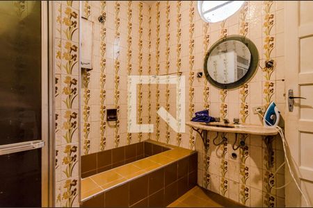 Casa à venda com 320m², 4 quartos e 5 vagas Casa à venda com 320m², 4 quartos e 5 vagasBanheiro da suíte 1