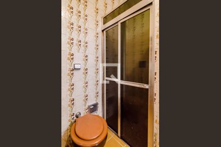 Casa à venda com 320m², 4 quartos e 5 vagas Casa à venda com 320m², 4 quartos e 5 vagasBanheiro da suíte 1