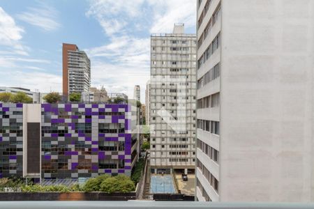 Quarto - vista de kitnet/studio à venda com 1 quarto, 31m² em Pinheiros, São Paulo