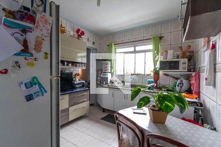 Casa à venda com 134m², 2 quartos e 2 vagasCozinha