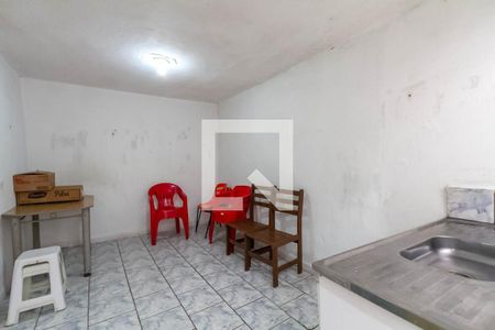 Casa à venda com 134m², 2 quartos e 2 vagasCozinha da Edícula 2