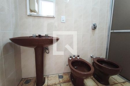 Casa para alugar com 355m², 4 quartos e 6 vagasBanheiro Suite edicula 