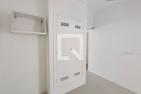 Casa para alugar com 355m², 4 quartos e 6 vagasCozinha