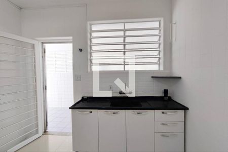 Casa para alugar com 355m², 4 quartos e 6 vagasCozinha