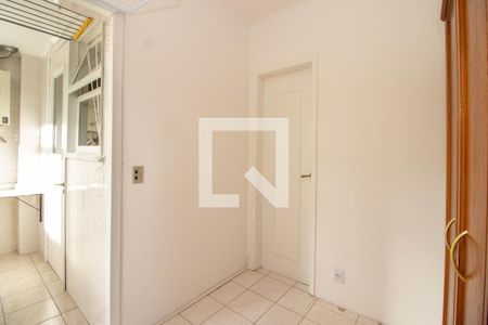 Apartamento à venda com 79m², 2 quartos e 1 vaga Apartamento à venda com 79m², 2 quartos e 1 vagaQuarto de Serviço