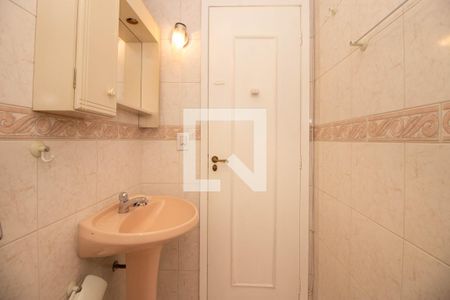 Apartamento à venda com 79m², 2 quartos e 1 vaga Apartamento à venda com 79m², 2 quartos e 1 vagaBanheiro Auxiliar
