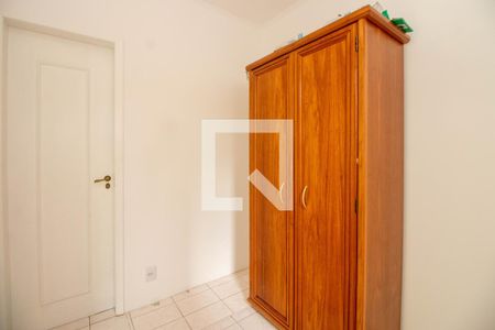 Apartamento à venda com 79m², 2 quartos e 1 vaga Apartamento à venda com 79m², 2 quartos e 1 vagaQuarto de Serviço