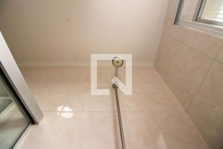 Apartamento à venda com 79m², 2 quartos e 1 vaga Apartamento à venda com 79m², 2 quartos e 1 vagaBanheiro