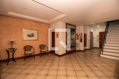 Apartamento à venda com 79m², 2 quartos e 1 vaga Apartamento à venda com 79m², 2 quartos e 1 vagaHall de Entrada