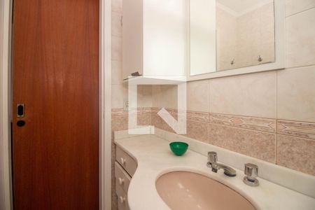 Apartamento à venda com 79m², 2 quartos e 1 vaga Apartamento à venda com 79m², 2 quartos e 1 vagaBanheiro