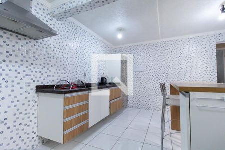 Casa de condomínio para alugar com 140m², 3 quartos e 1 vaga Casa de condomínio para alugar com 140m², 3 quartos e 1 vagaCozinha - Armários