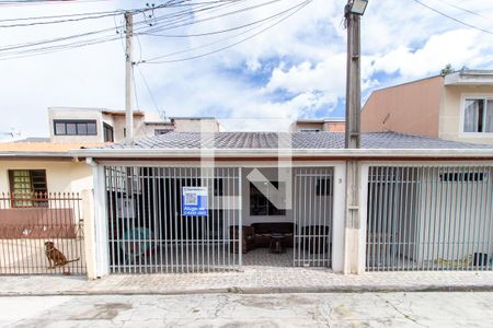 Casa de condomínio para alugar com 140m², 3 quartos e 1 vaga Casa de condomínio para alugar com 140m², 3 quartos e 1 vagaFachada