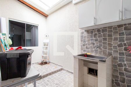 Casa de condomínio para alugar com 140m², 3 quartos e 1 vaga Casa de condomínio para alugar com 140m², 3 quartos e 1 vagaÁrea de Serviço