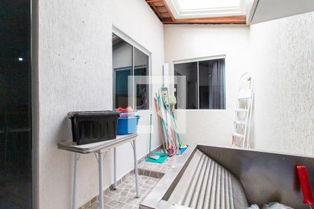 Casa de condomínio para alugar com 140m², 3 quartos e 1 vaga Casa de condomínio para alugar com 140m², 3 quartos e 1 vagaÁrea de Serviço