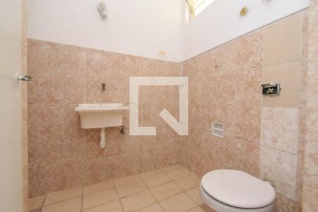 Banheiro de kitnet/studio para alugar com 1 quarto, 30m² em Santa Cecilia, São Paulo