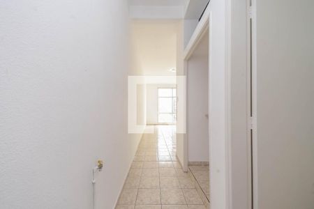 Entrada de kitnet/studio para alugar com 1 quarto, 30m² em Santa Cecilia, São Paulo