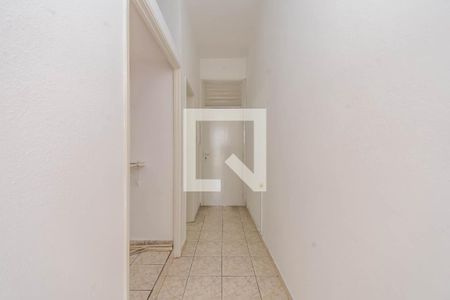 Corredor de kitnet/studio para alugar com 1 quarto, 30m² em Santa Cecilia, São Paulo