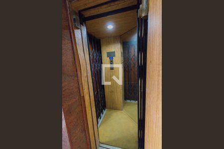 Casa à venda com 540m², 5 quartos e 3 vagasElevador