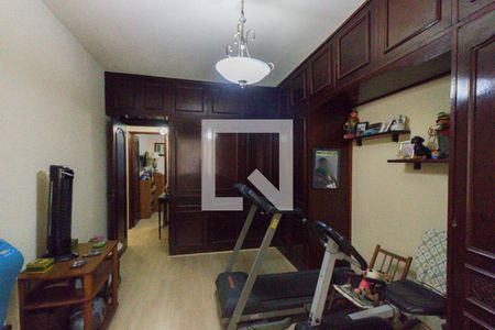 Casa à venda com 540m², 5 quartos e 3 vagasQuarto 2